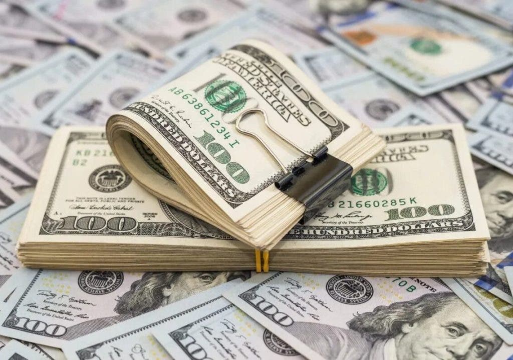 el-anuncio-de-aranceles-de-trump-movio-en-abril-1,5-billones-dolares-en-mercado-de-divisas