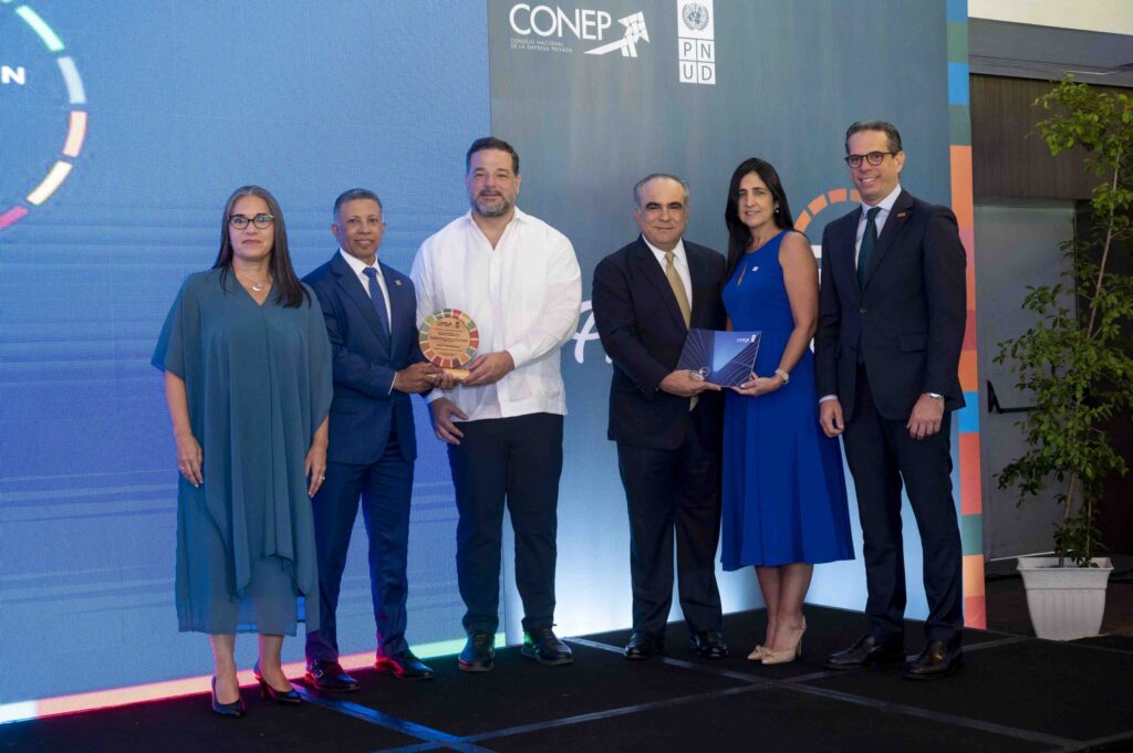 programa-fomenta-pymes-banreservas-es-reconocido-como-modelo-de-negocio