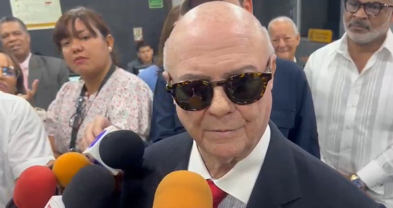 reportaje-hipolito-dice-jean-luis-abandono-proyecto-de-carolina-porque-no-lo-apoyo-para-secretario-general-prm