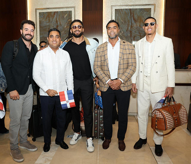 ministro-kelvin-cruz-recibe-al-equipo-del-clasico-mundial-de-beisbol