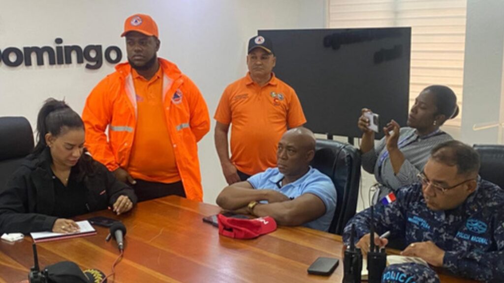 alcaldia-de-santo-domingor-norte-activa-comite-de-prevencion-por-incidencia-de-vaguada