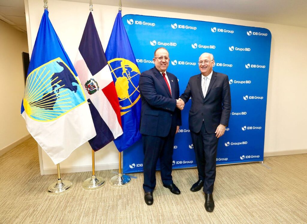 republica-dominicana-se-reune-con-el-bm,-fmi,-bid-y-bancos-de-inversion-ante-crisis-internacional