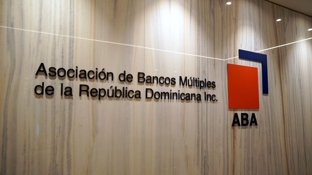 depositos-del-publico-en-los-bancos-multiples-crecen-mas-de-rd$122-mil-millones-en-el-primer-trimestre-del-ano