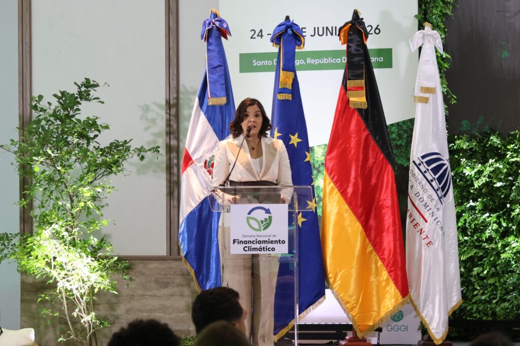 medio-ambiente-lanza-estrategia-nacional-de-financiamiento-verde-y-azul