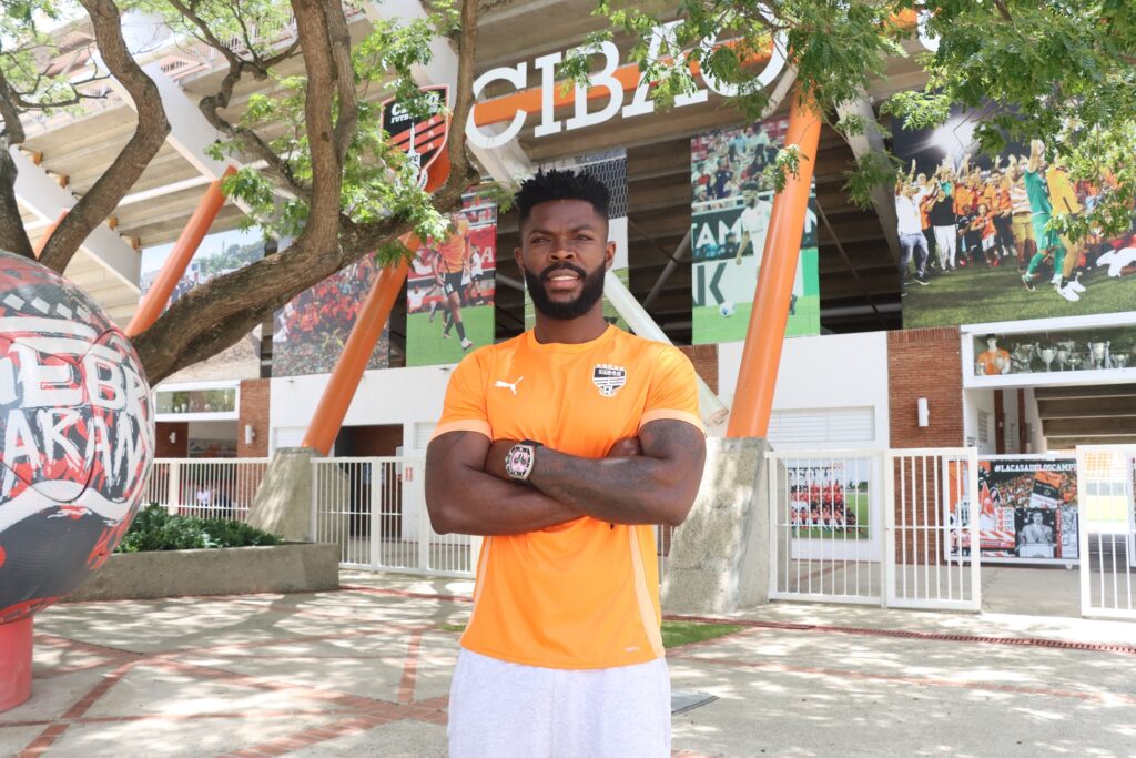 cibao-fc-fortalece-su-defensa-con-darwin-“el-general”-palomeque