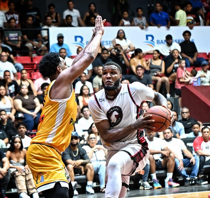 gigantes-vencen-95-83-a-los-metros-y-estan-a-un-juego-del-titulo