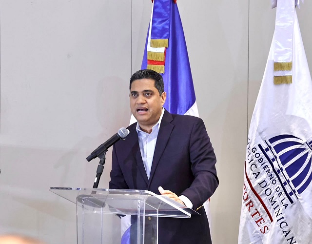 kelvin-cruz-anuncia-incentivos-para-medallistas-de-juegos-centroamericanos-y-del-caribe