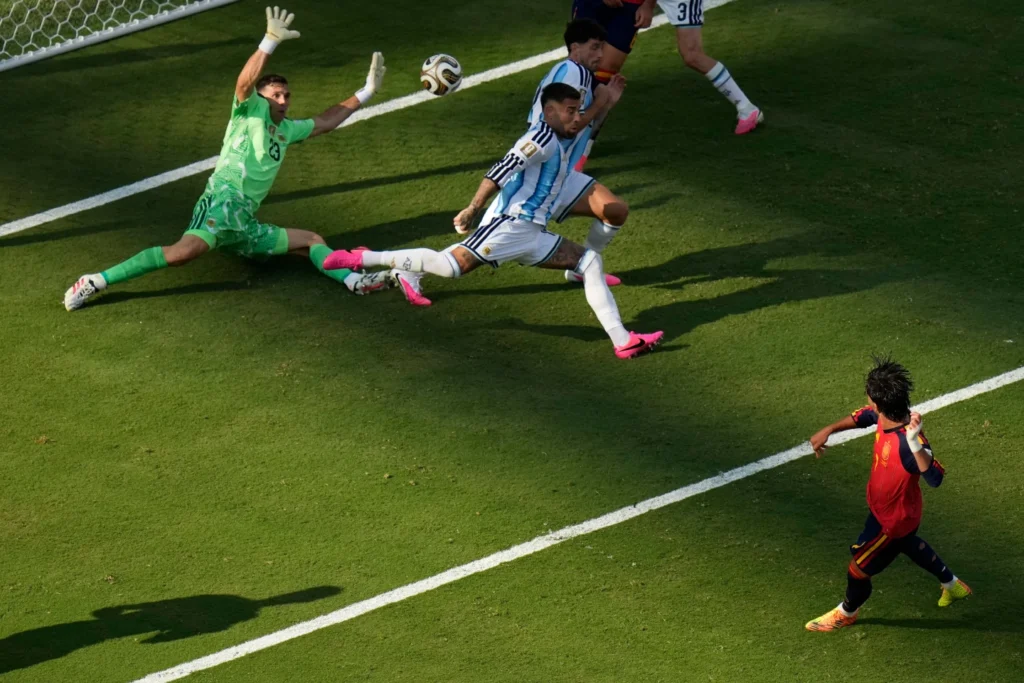 como-ferran-torres-marco-el-gol-que-dio-a-espana-la-copa-del-mundo-ante-argentina