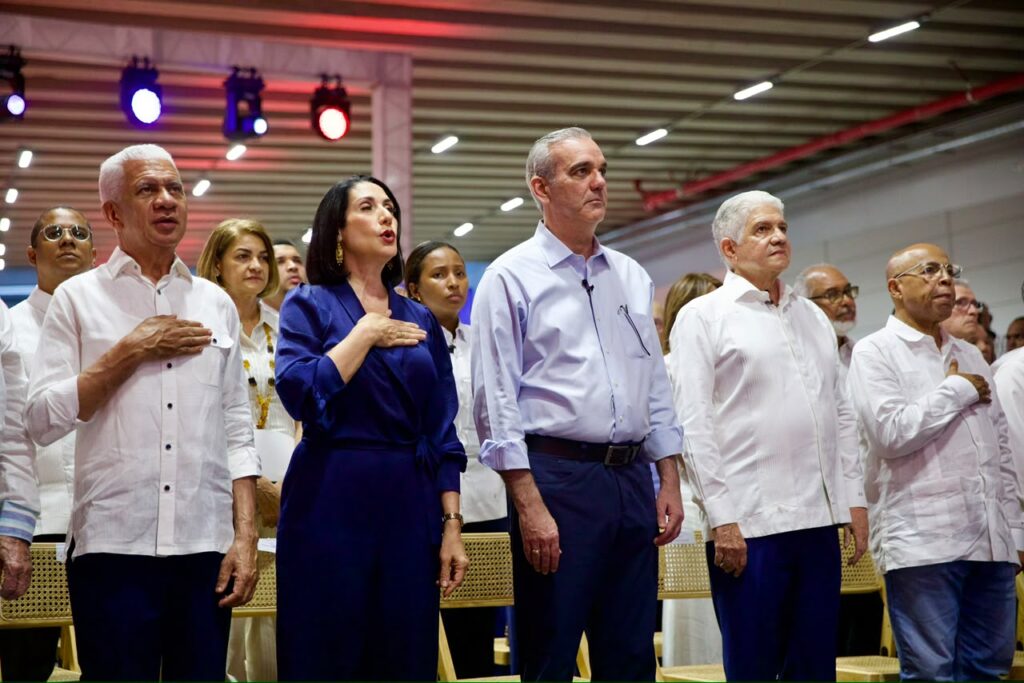 reporaje-abinader-inauguro-varias-obras-el-sabado-previo-apertura-tunel-plaza-de-la-bandera