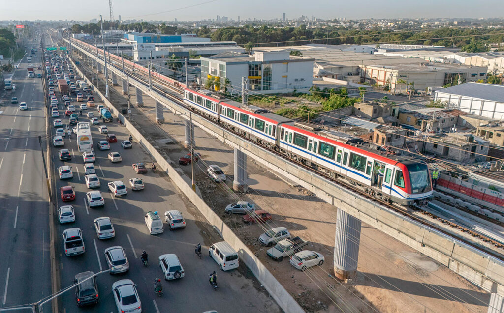 metro-y-viviendas-reciben-mas-inversion-publica-en-santo-domingo