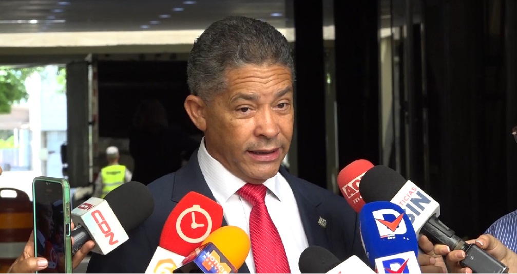 diputado-cedeno-afirma-es-un-cancer-la-no-aprobacion-de-proyectos-importantes-en-cada-legislatura