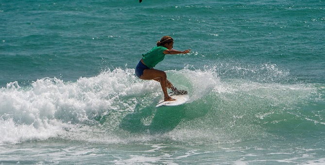 venezuela,-costa-rica-y-puerto-rico-marcan-el-ritmo-en-el-inicio-del-surf