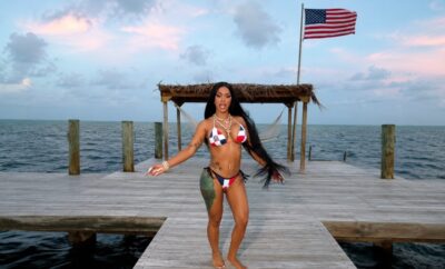 cardi-b-en-bikini-inspirado-en-la-bandera-dominicana:-«¿por-que-no?»