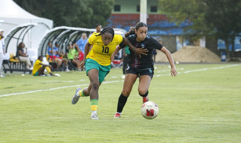 puerto-rico-tumba-a-jamaica-y-escala-en-la-tabla-del-futbol-femenino