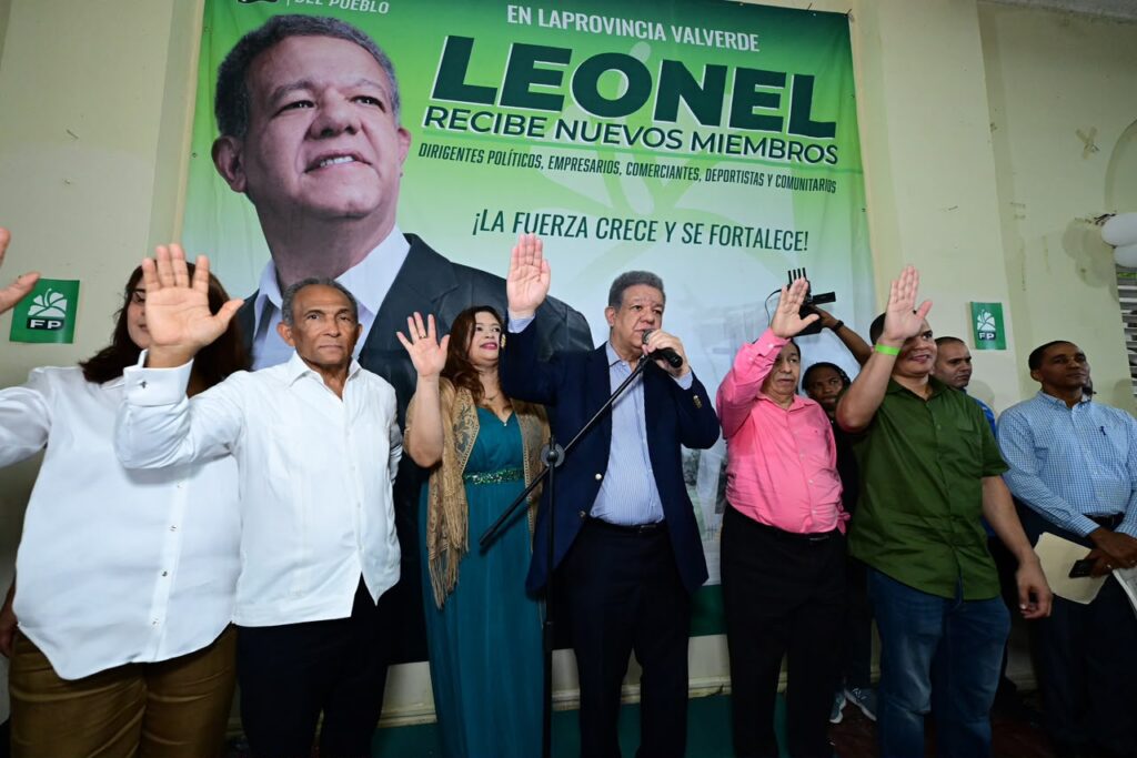fuerza-del-pueblo-cierra-recorrido-por-linea-noroeste-con-juramentacion-de-cerca-de-200-dirigentes-en-valverde