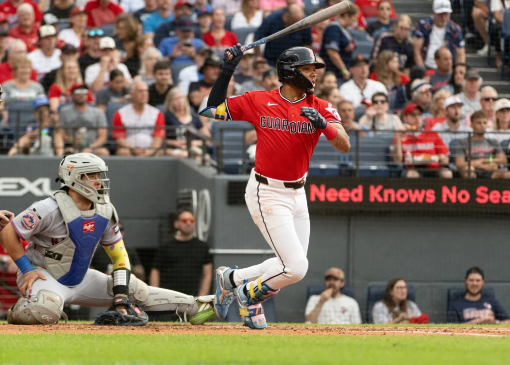 angel-genao-se-convierte-en-el-primer-jugador-de-cleveland-con-cuatro-hits-en-su-debut-en-grandes-ligas