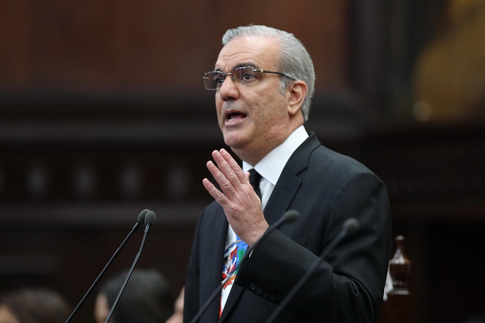reportaje-luces-y-sombras-de-los-seis-anos-de-gobierno-de-luis-abinader