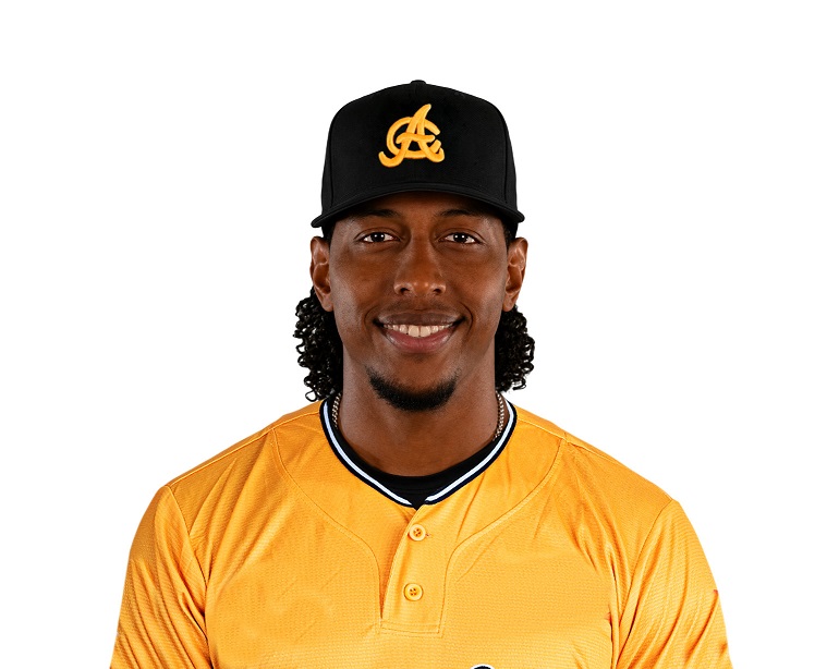 aguilas-cibaenas-firman-al-lanzador-kevin-valdez