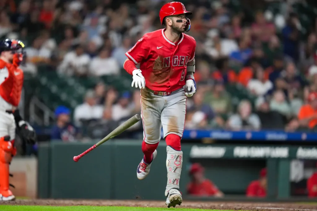 todos-lo-resultados-mlb:-neto,-hr-y-7-ce.-angels-aplastan-a-astros-y-yankees-a-orioles