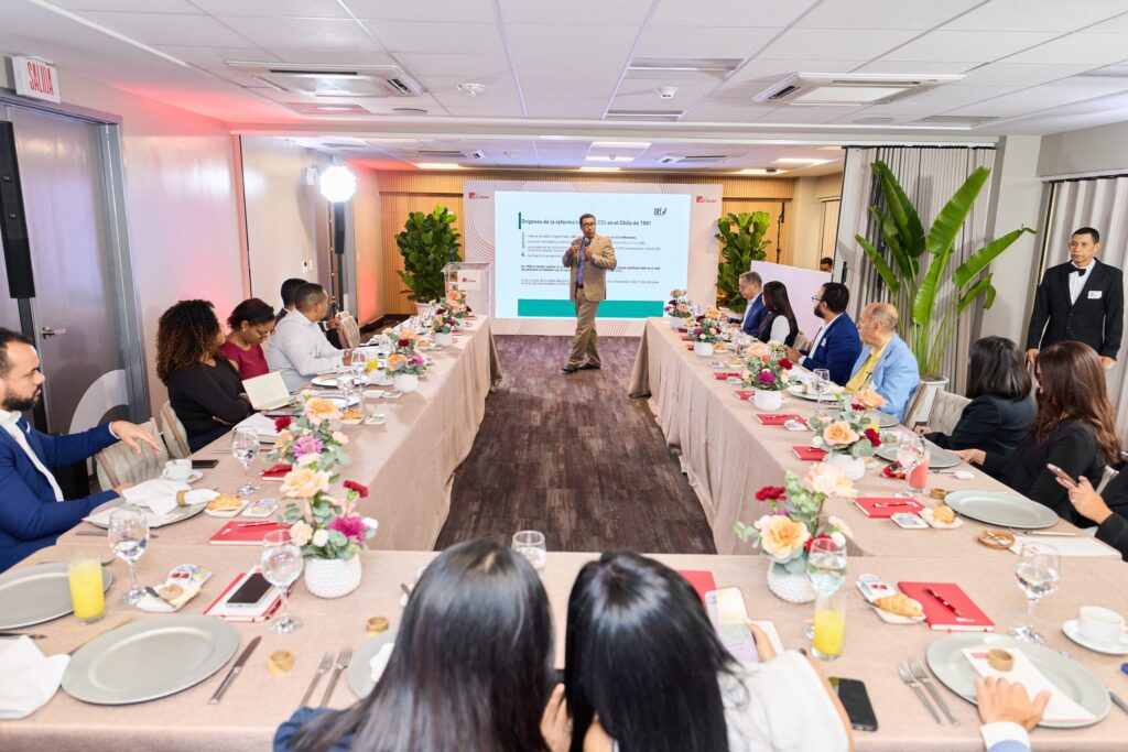 afp-crecer-realiza-encuentro-con-medios-de-comunicacion-y-comparte-los-principales-logros-de-su-gestion