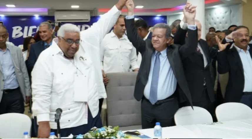 pena-guaba-advierte-que-no-ira-aliado-con-fuerza-del-pueblo-en-2028-si-leonel-no-es-el-candidato