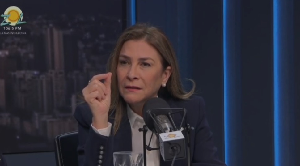 carolina-mejia-asegura-cuenta-con-mas-de-50-diputados,-ocho-senadores-y-mas-de-120-alcaldes-y-directores