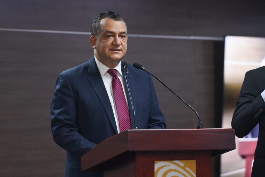 presidente-de-la-jce-llama-a-no-ignorar-las-preguntas-que-plantea-estudio-sobre-la-abstencion-electoral
