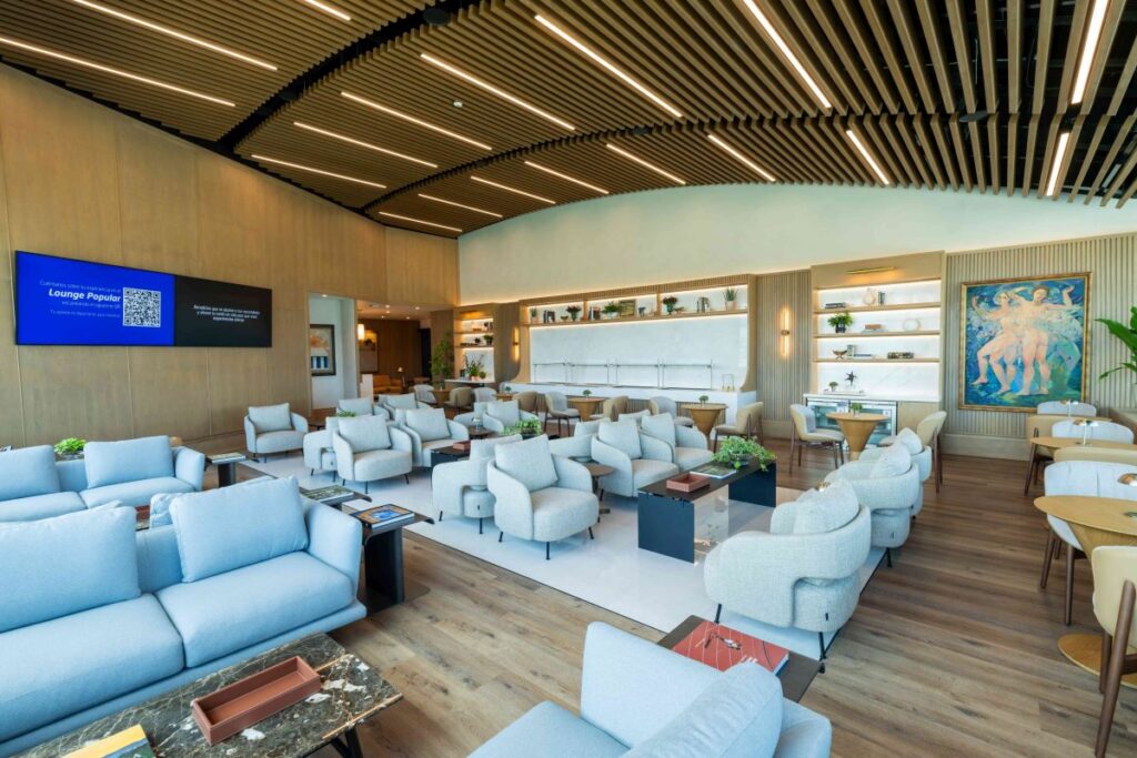 banco-popular-amplia-lounge-popular-en-el-aila-con-nuevo-espacio-para-salida-de-pasajeros