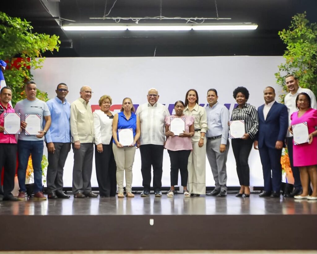 promipyme-entrega-rd$180-millones-en-creditos-a-900-emprendedores-de-santo-domingo-norte